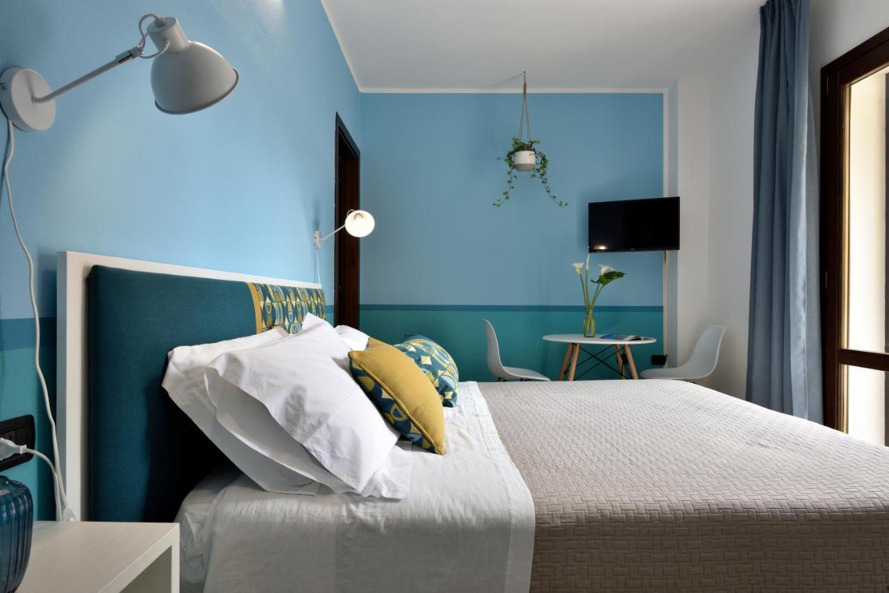 La Tortorella Room & Apartment Tortoli Bagian luar foto